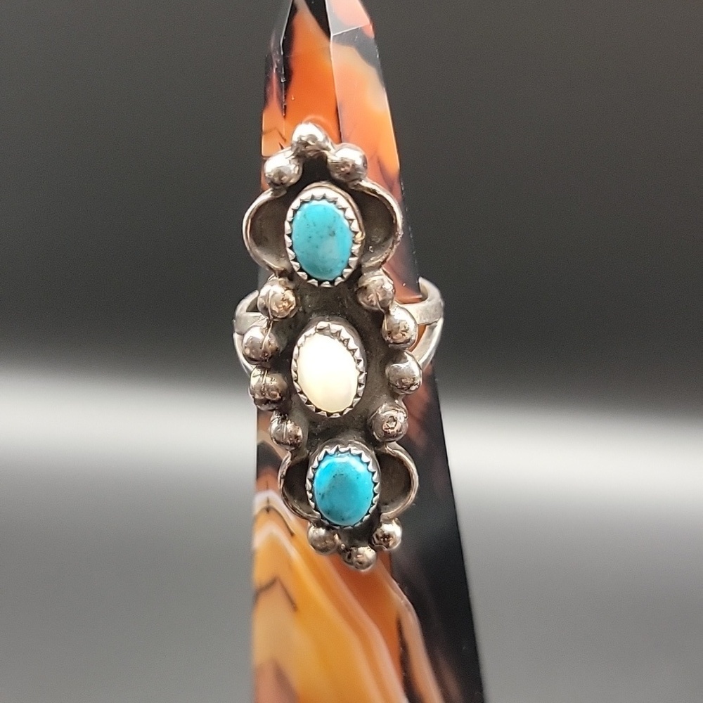Vintage Navajo Sterling Silver Turquoise Mother Of Pearl 3-Stone Statement Ring
